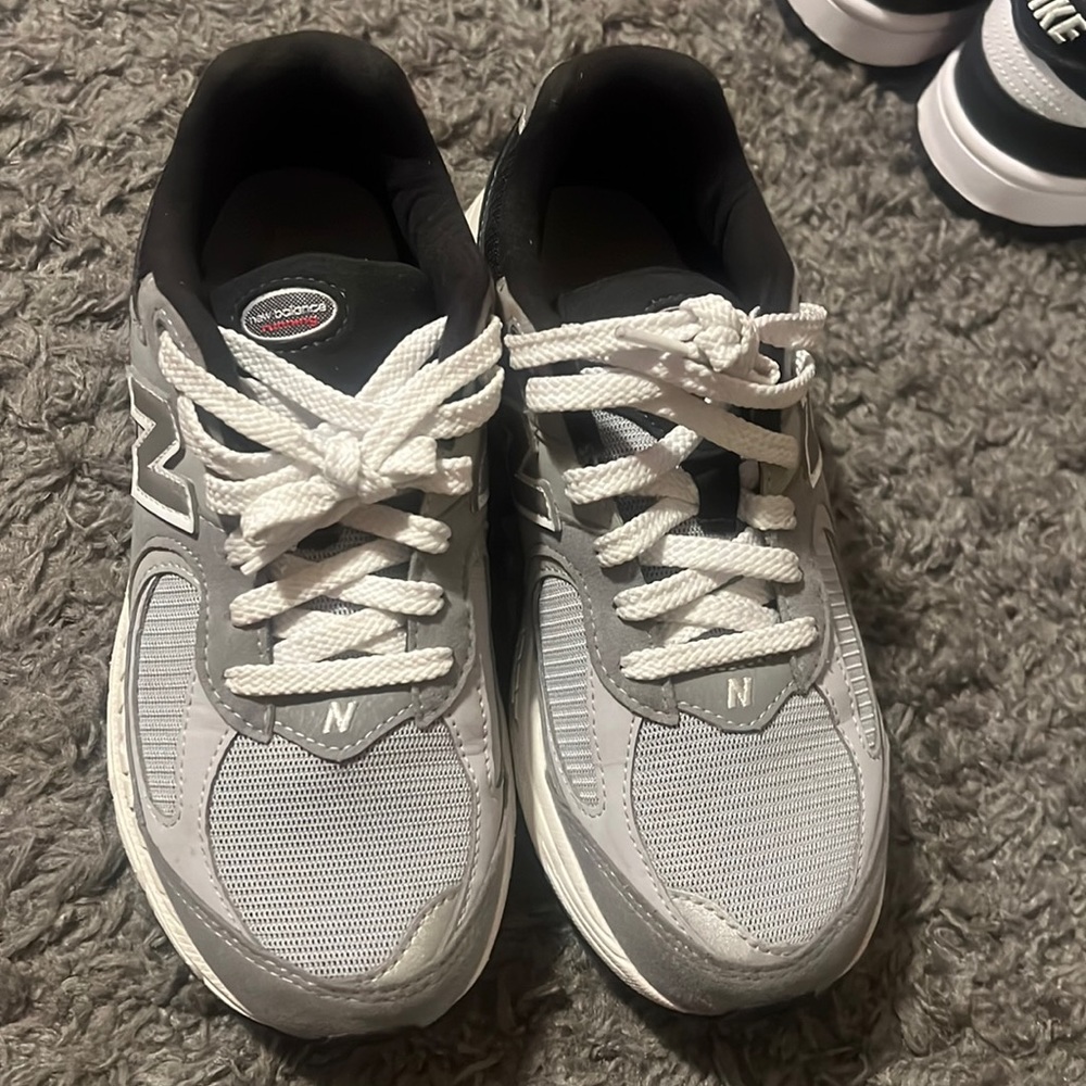 New balance 2002r energy sneakers in good condition